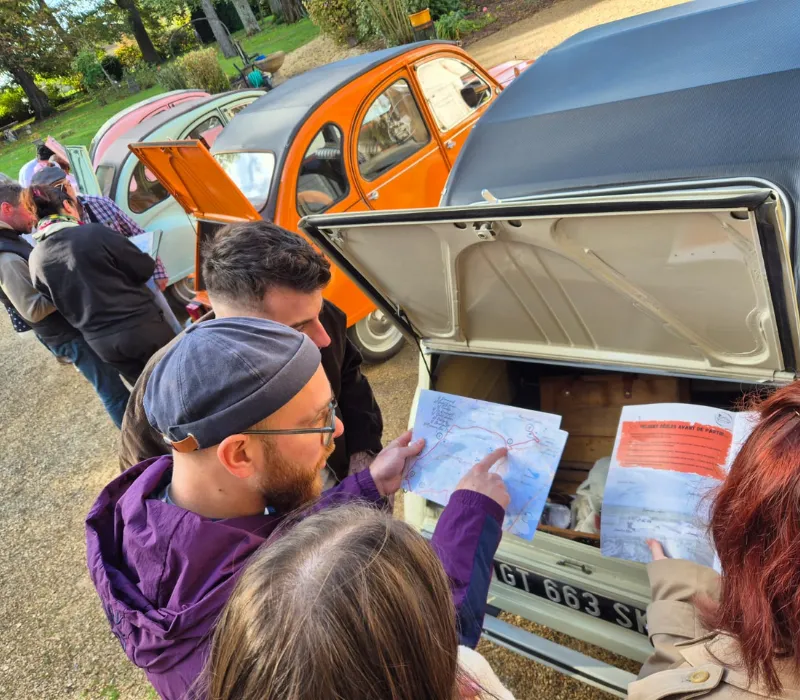 Enquête-en-2CV-départ